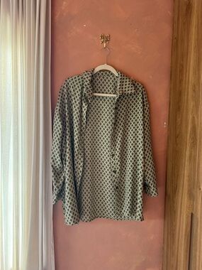 Geometric Print Button-Down Shirt - Olive & Black